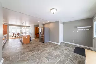 502 E 8th St, Michigan City, IN 46360 - Photo 12