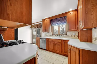 54 Dogwood Drive, La Porte, IN 46350 - Photo 4