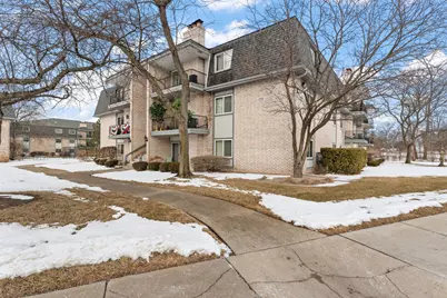 1725 Homan Drive #305, Schererville, IN 46375 - Photo 2