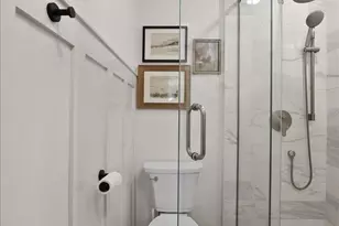 9212 Greenwood Ave, Munster, IN 46321 - Photo 18