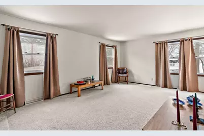 2104 Dunwoody Drive, Valparaiso, IN 46383 - Photo 4