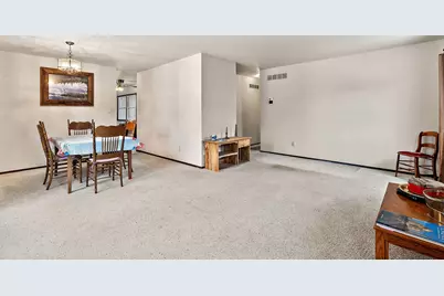 2104 Dunwoody Drive, Valparaiso, IN 46383 - Photo 6