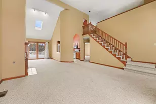 1341 W 94th Ct, Crown Point, IN 46307 - Photo 6