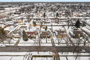 7845 Van Buren Ave, Munster, IN 46321 - Photo 32