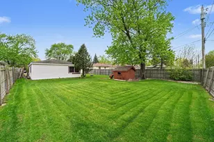 7845 Van Buren Ave, Munster, IN 46321 - Photo 36