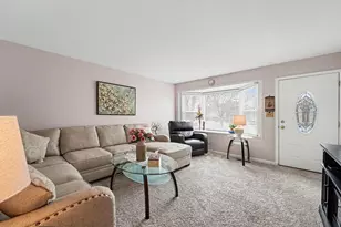 7845 Van Buren Ave, Munster, IN 46321 - Photo 4