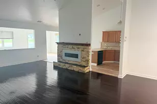 6289 Grosbeak Ct, Hobart, IN 46342 - Photo 8