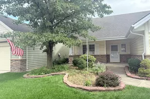 6289 Grosbeak Ct, Hobart, IN 46342 - Photo 1