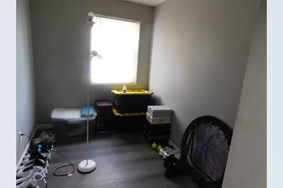 837 Spruce Street, Hammond, IN 46324 - Photo 16