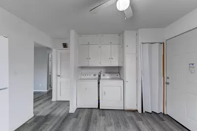 837 Spruce Street, Hammond, IN 46324 - Photo 8