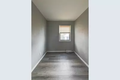 837 Spruce Street, Hammond, IN 46324 - Photo 12