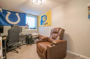 695 Cross Meadows Dr, Valparaiso, IN 46385 - Photo 20