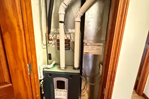 9204 Wright St, Merrillville, IN 46410 - Photo 50