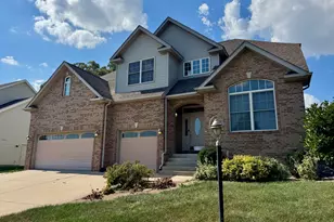 9204 Wright St, Merrillville, IN 46410 - Photo 4