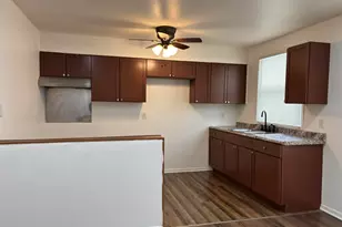 2221 Garfield St, Gary, IN 46404 - Photo 8