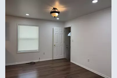 2221 Garfield Street, Gary, IN 46404 - Photo 6