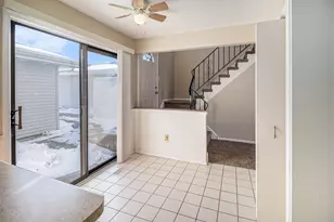 2617 Knollwood Dr, Crown Point, IN 46307 - Photo 4