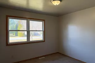 9103 Estates Dr, Demotte, IN 46310 - Photo 30