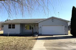 9103 Estates Dr, Demotte, IN 46310 - Photo 2