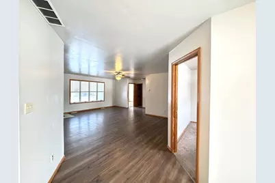 9103 Estates Drive, Demotte, IN 46310 - Photo 16