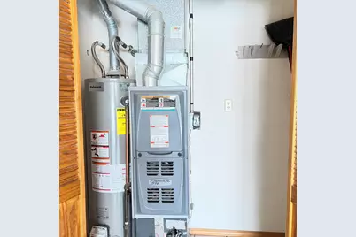 9103 Estates Drive, Demotte, IN 46310 - Photo 22