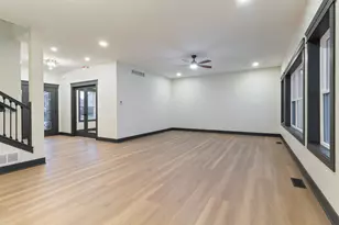 8384 Willow Haven Dr, Saint John, IN 46373 - Photo 10