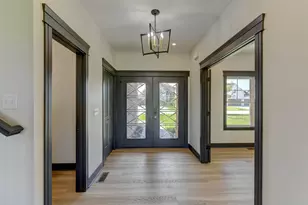 8384 Willow Haven Dr, Saint John, IN 46373 - Photo 8