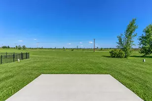 8384 Willow Haven Dr, Saint John, IN 46373 - Photo 4