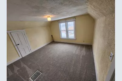 301 N Range Street, Wolcott, IN 47995 - Photo 10