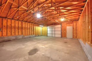 8343 W Pahs Rd, Michigan City, IN 46360 - Photo 22