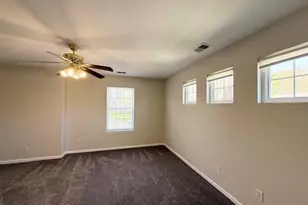 1239 Fox Hollow Dr, Chesterton, IN 46304 - Photo 10