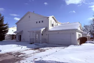 1239 Fox Hollow Dr, Chesterton, IN 46304 - Photo 1