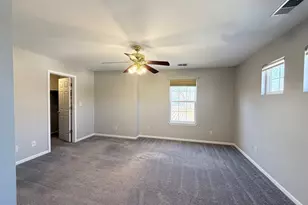 1239 Fox Hollow Dr, Chesterton, IN 46304 - Photo 10