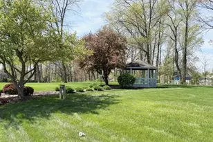 1239 Fox Hollow Dr, Chesterton, IN 46304 - Photo 4