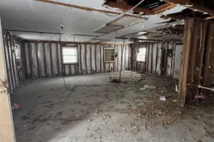 809 Clinton St, Gary, IN 46406 - Photo 2