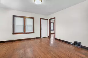 7511 Monroe Ave, Hammond, IN 46324 - Photo 4