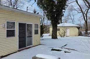 801 N Shelby St, Gary, IN 46403 - Photo 44