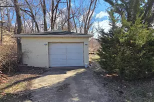 801 N Shelby St, Gary, IN 46403 - Photo 46