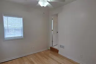 801 N Shelby St, Gary, IN 46403 - Photo 30