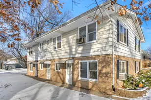 6860 Delaware St, Merrillville, IN 46410 - Photo 2