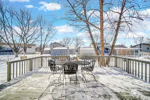 1515 W 94th Ave, Crown Point, IN 46307 - Photo 6