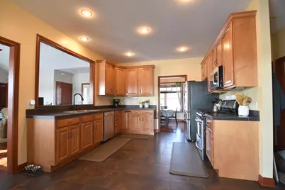 4221 Westwood Lane S, Chesterton, IN 46304 - Photo 2