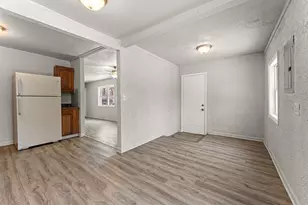 4079 Missouri St, Hobart, IN 46342 - Photo 14