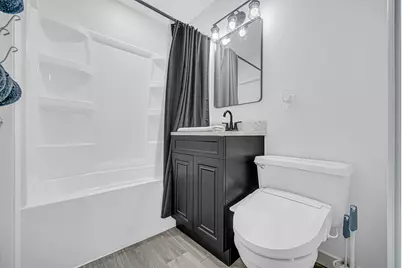 7742 Catalpa Avenue, Hammond, IN 46324 - Photo 16