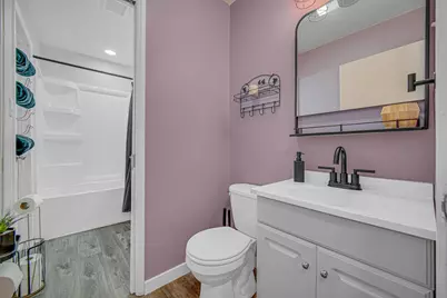 7742 Catalpa Avenue, Hammond, IN 46324 - Photo 18