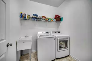 10280 California St, Crown Point, IN 46307 - Photo 22