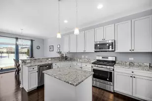 10280 California St, Crown Point, IN 46307 - Photo 14