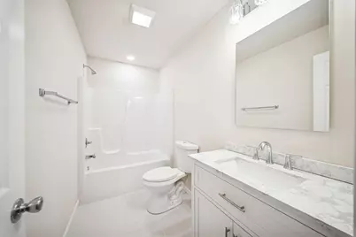 1524 Woodland Avenue, Michigan City, IN 46360 - Photo 14