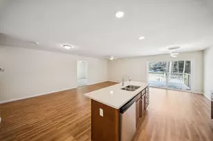 1524 Woodland Ave, Michigan City, IN 46360 - Photo 8