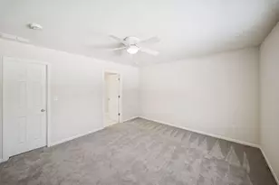 1524 Woodland Ave, Michigan City, IN 46360 - Photo 10